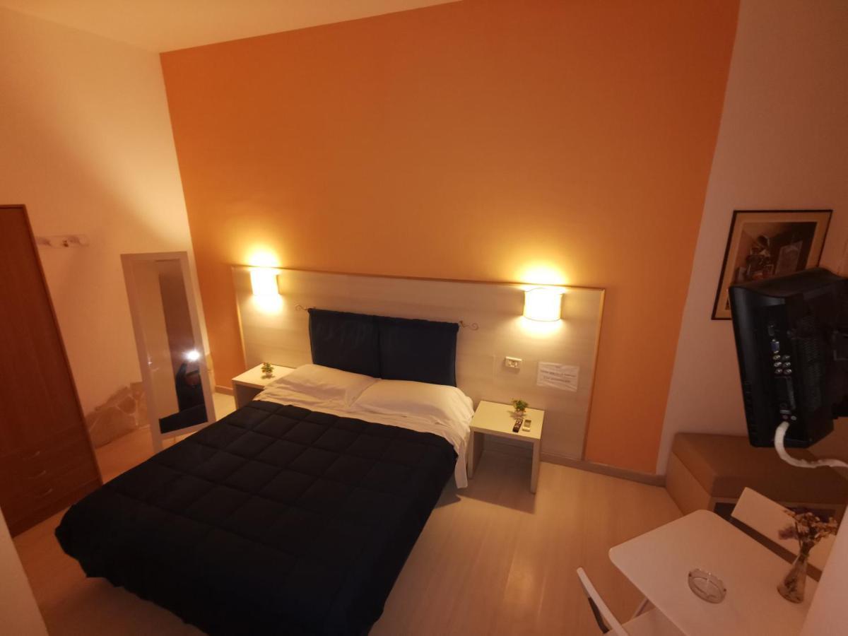 Hotel Borgo Marinaro Aci Castello Zewnętrze zdjęcie